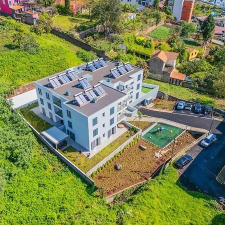 Madalenas Garden H *
