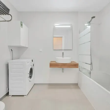 Madalenas Garden H Apartment *